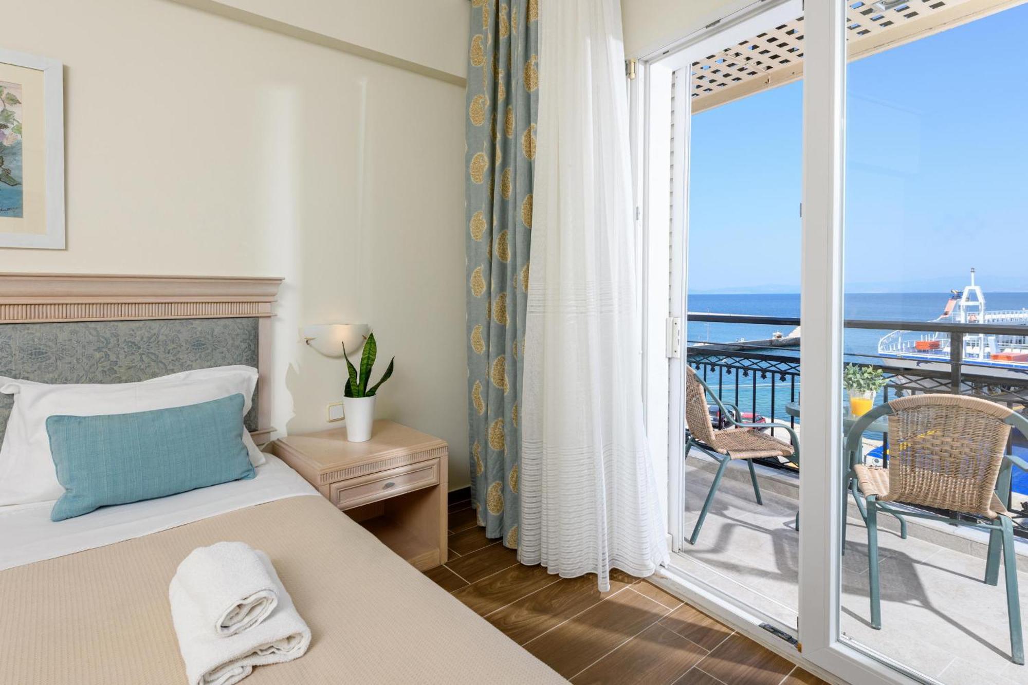 Hotel Timoleon ลีเมนาส ภายนอก รูปภาพ